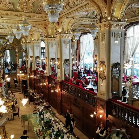 New York Palace View Apartment Budapest Bagian luar foto