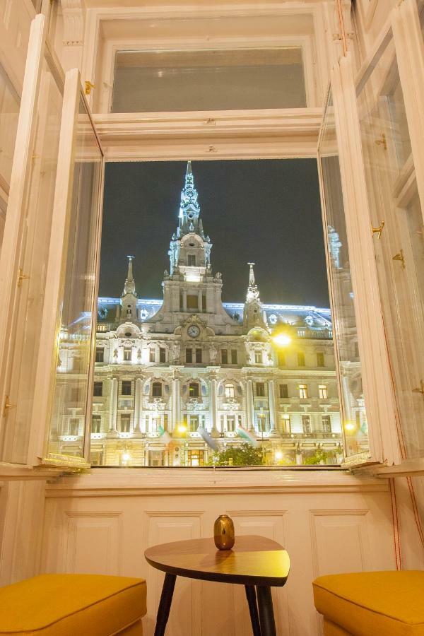 New York Palace View Apartment Budapest Bagian luar foto